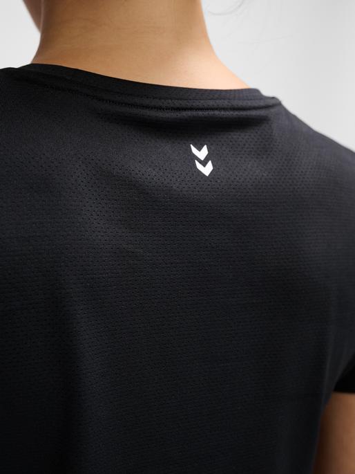 Produktbild hummel hmlMT AURA MESH T-SHIRT (M)