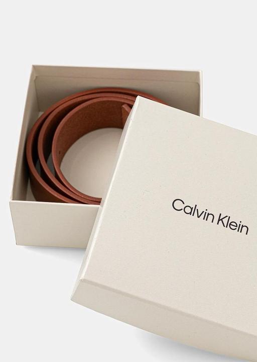 Actual product image Calvin Klein Warmth Buckle Smooth Belt (95)