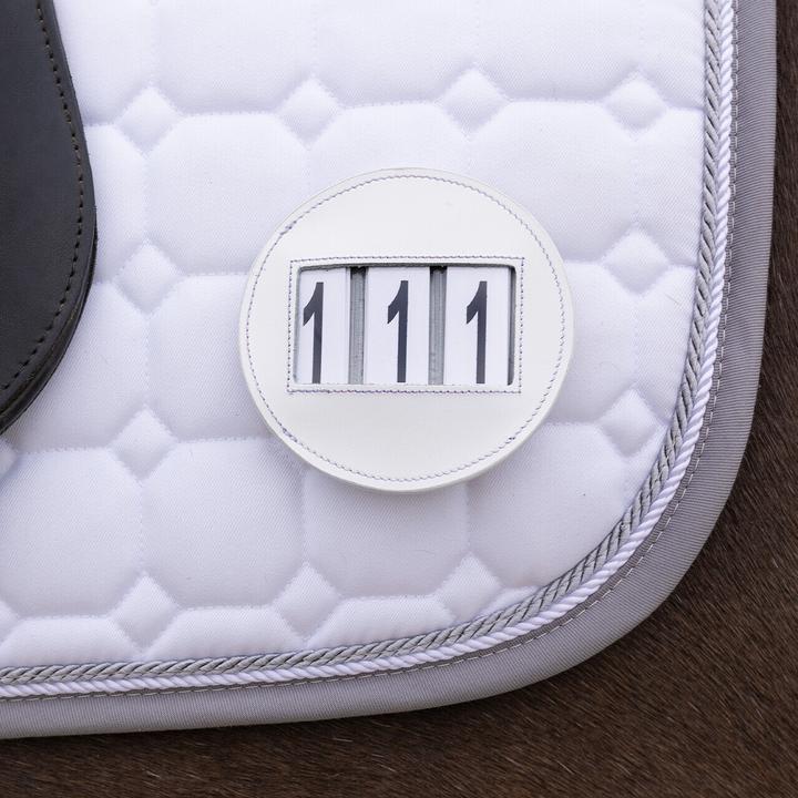 Produktbild Qhp reiternummernhalter modeste round