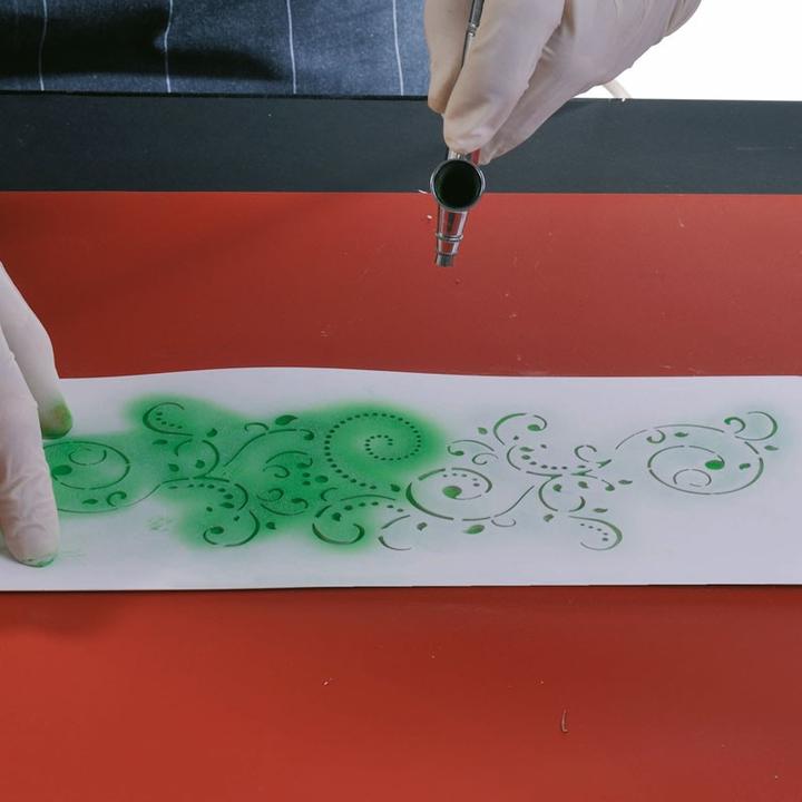 Produktbild Martellato Stencil feine Blütenranke