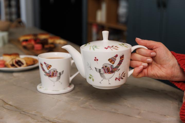 Actual product image Mikasa TipperleyHill Robin Teapot (0.65 l)