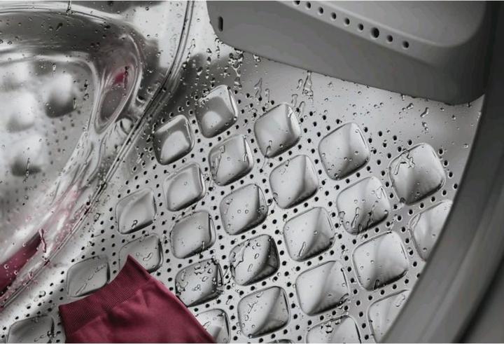 Image du produit AEG LR7A70690 (9 kg, Gauche)