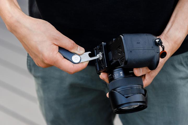 Immagine prodotto Orbitkey Multi-Tool v2 - Argento (9 Funzioni)