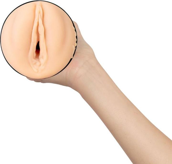 Produktbild Kiiroo FeelStar Stroker – Lacy Lennon – Nackt