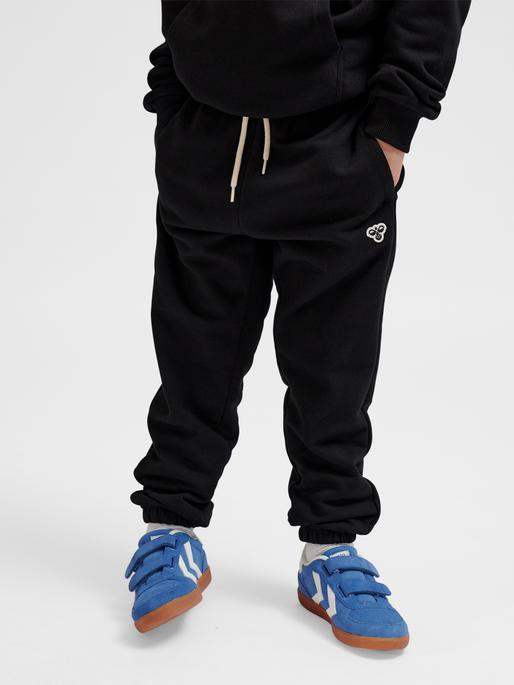 Produktbild hummel Hmljr Loose Sweatpants Bee (116)
