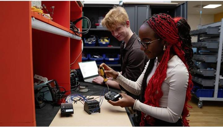 Produktbild Arduino AKX00051 - PLC-Starterkit