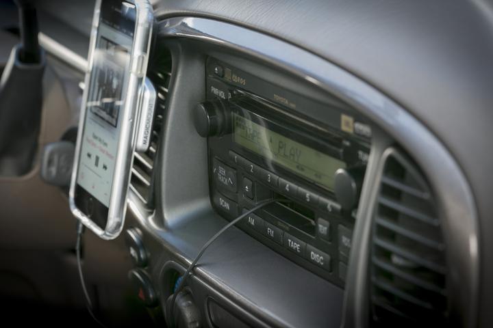 Actual product image Scosche DeckedOUT Cassette Adapter