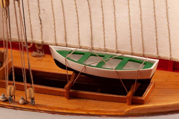 Actual product image Billing Boats LE MARTEGAOU - (428836)
