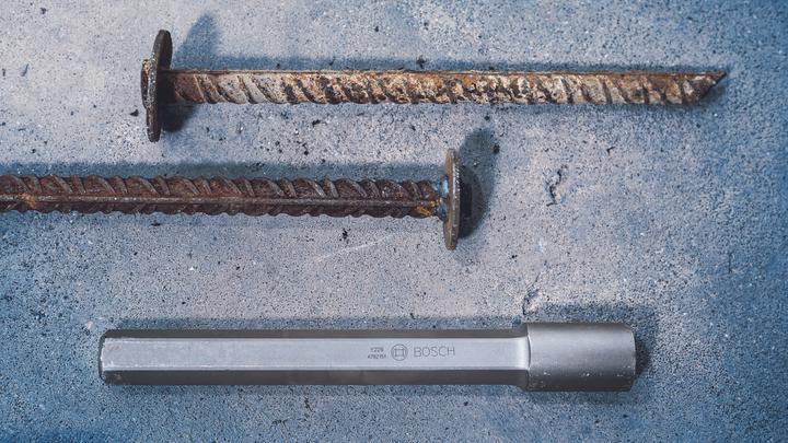 Produktbild Bosch Professional Zubehör PRO HEX 28 Einschlaghilfe für Erdspiesse, 300 mm (25.40 mm)