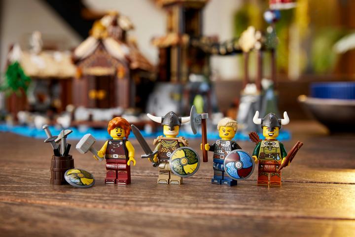 Actual product image LEGO Ideas Viking Village (21343, LEGO Ideas, LEGO Rare Sets)