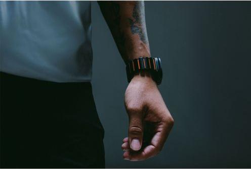 Actual product image Nomad Stratos Band (44 mm, 45 mm, 46 mm, 49 mm, FKM, Titanium)