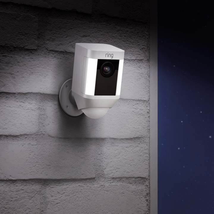 Produktbild Ring Spotlight Cam Battery (1920 x 1080 Pixels)