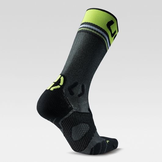 Actual product image UYN Runner's One Mid (45 - 47)
