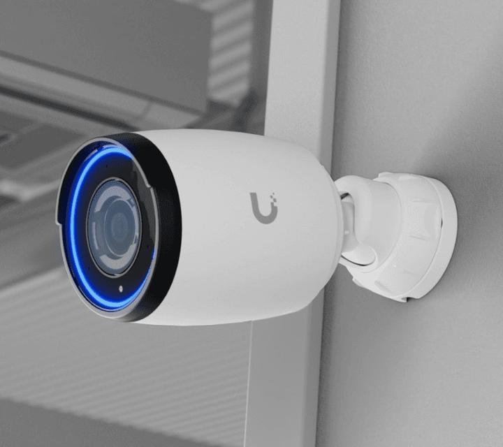 Produktbild Ubiquiti Netzwerkkamera AI Professional Weiss (3840 x 2160 Pixels)