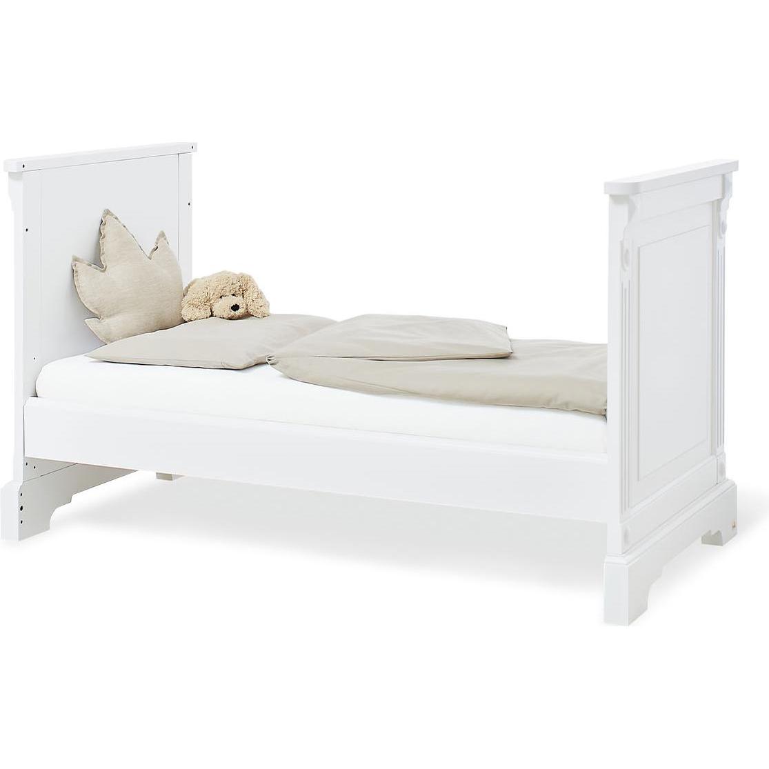Pinolino, Komplett-Babyzimmer, Kinderzimmer-Set 'Emilia' breit inkl. Wandregal, 3-tlg. (Wickelkommode, Kinderkleiderschr...