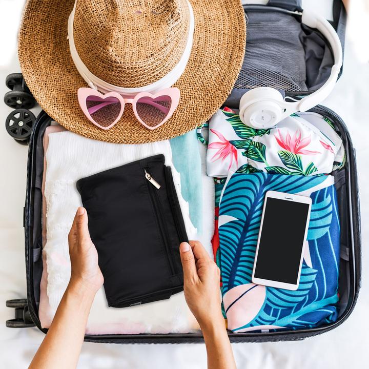 Actual product image Intirilife Polyester cosmetic bag