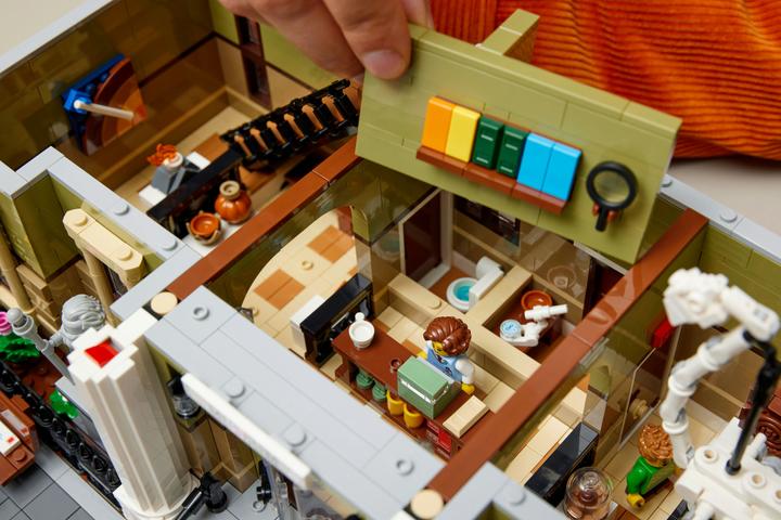 Productafbeelding LEGO Natuurhistorisch Museum (10326, LEGO Icons)