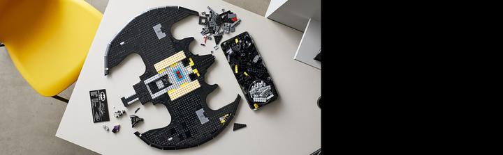 Actual product image LEGO 1989 Batwing (76161, LEGO DC, LEGO Rare Sets)