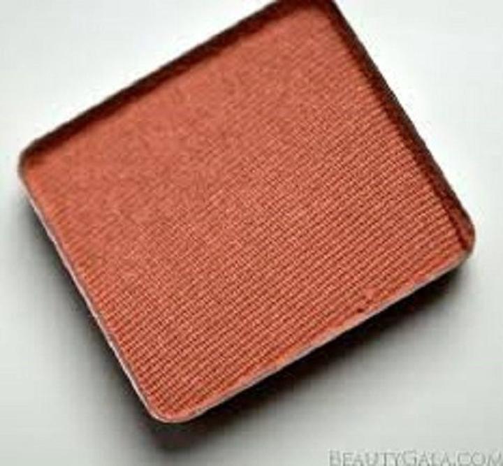 Actual product image Aveda Eye Color Shadow Lantana 985 Light Shimmery Orange (Lantana 985 Light shimmering orange)