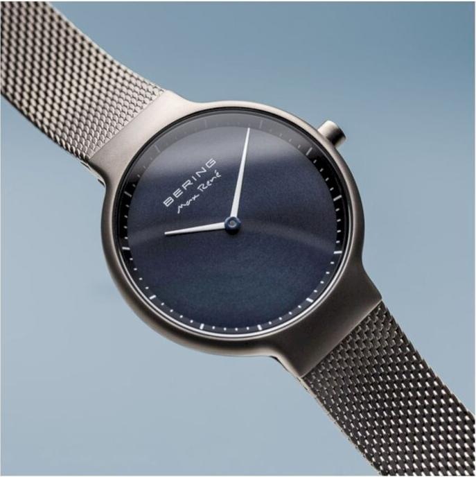 Actual product image Bering Max René (Analogue wristwatch, 31 mm)