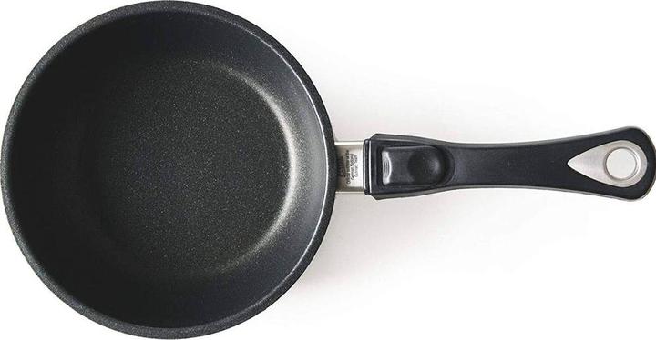 Actual product image AMT Sauté pan, Ø 20 cm height 6 cm (Frying pan, Pot, Cast aluminium, 20 x 6 cm)