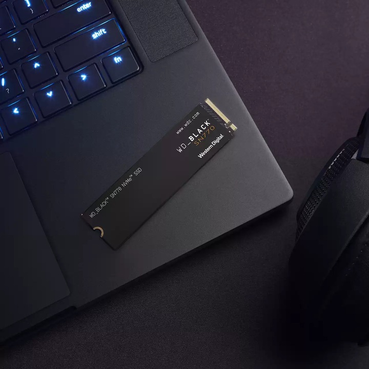 Actual product image WD Black SN770 (250 GB, M.2 2280)