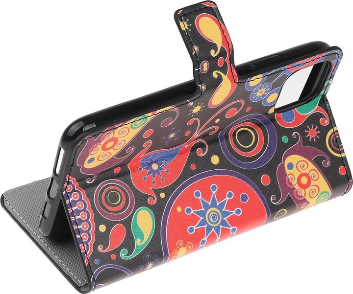 Actual product image Cover-Discount iPhone 12 / 12 Pro - Leather Case Paisley (Apple iPhone 12, Apple iPhone 12 Pro)