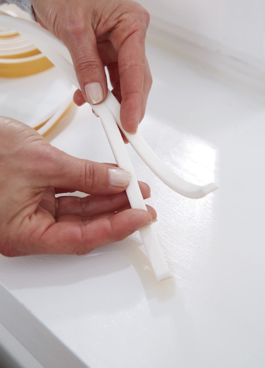 Actual product image tesa tesamoll UNIVERSAL foam gasket, self-adhesive, for insulation