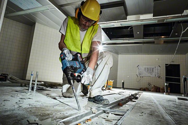 Produktbild Bosch Professional GBH 36 V-LI Plus, 2 x 4.0Ah Akkus