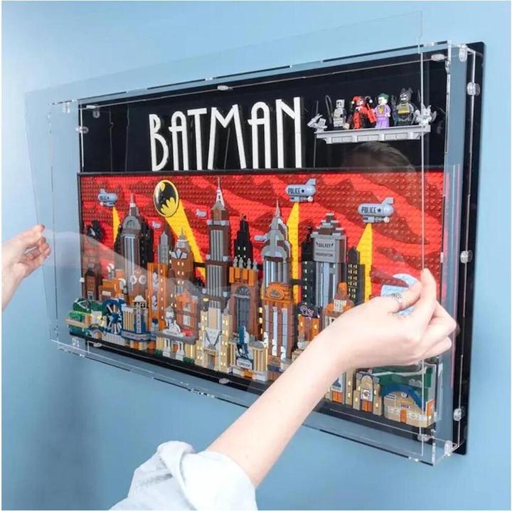 iDisplayit Acryl-Wand-Display für LEGO® 76271 Batman: Die Zeichentrickserie Gotham City