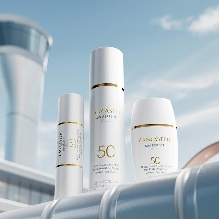 Actual product image Lancaster Clean Clear & Tinted Sun Protection Factor 50 (SPF 50)