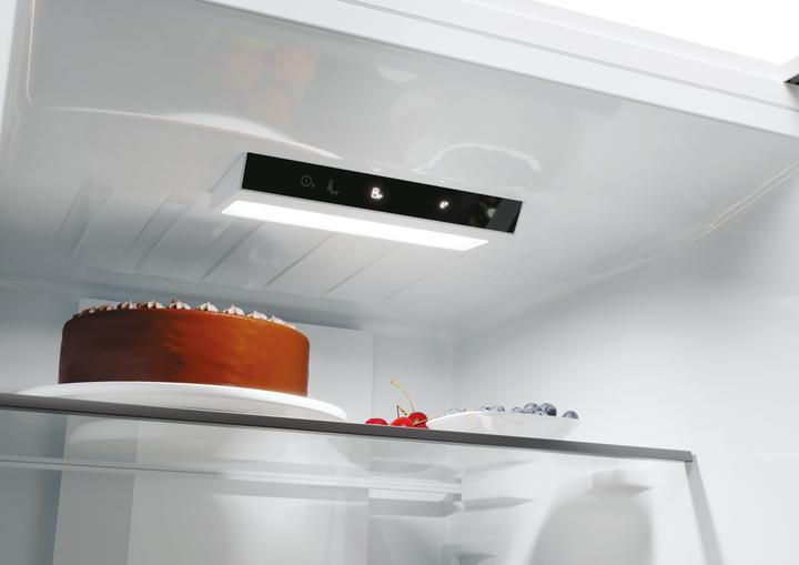 Produktbild Candy CNCQ2T618EW (355 l)