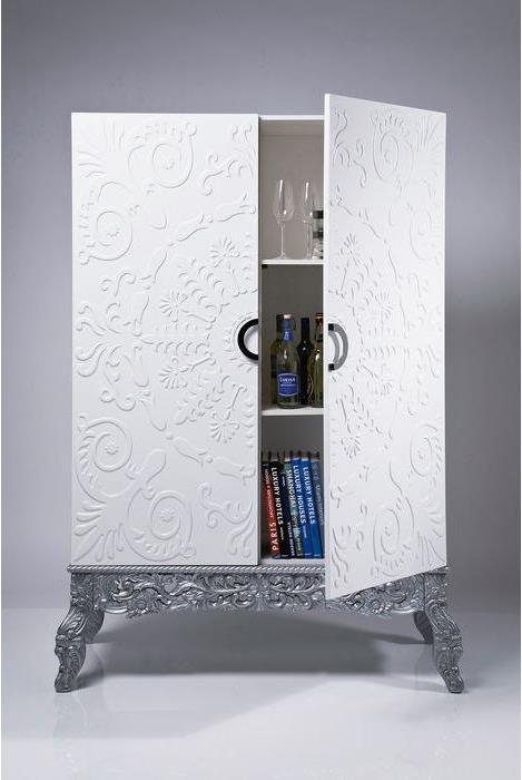 Produktbild Kare Design Schrank Showtime Ornament (130 x 55 x 190 cm)