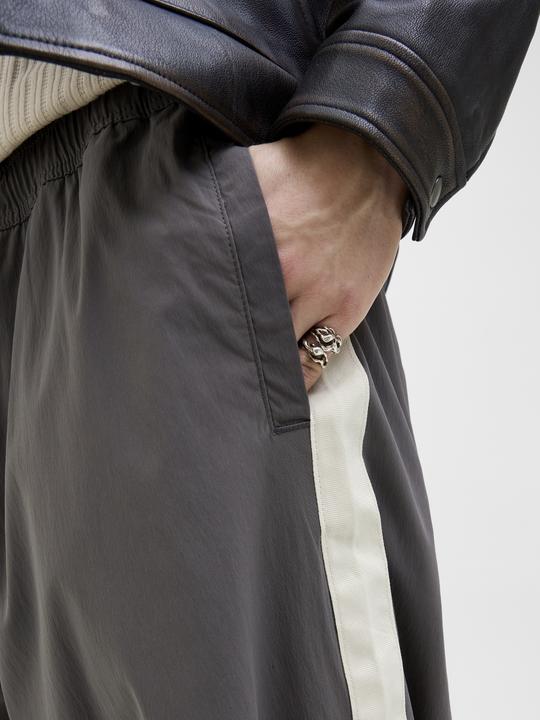 Actual product image Jack & Jones Jpstowen Jjtechpanel Jogger Styd Aw24 Ln (S)