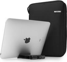 Immagine prodotto Incase Kit da viaggio Plus per iPad 1G/2G (Apple iPad 2010 (1a generazione), Apple iPad 2012 (quarta generazione), Apple iPad 2012 (terza generazione), Apple iPad Air 2019, Apple iPad Air 2020, Apple iPad mini 2014, Apple iPad mini 2015, Apple iPad mini 2019)