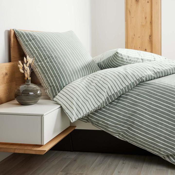 Actual product image Janine Davos (155x220 cm + 80x80 cm)