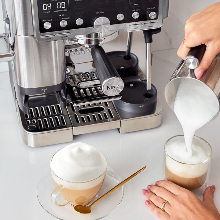 Actual product image Ninja Luxe Café Premier ES701CH