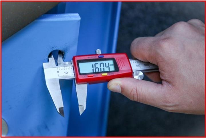 Produktbild KS Tools Messschieber (15 cm)