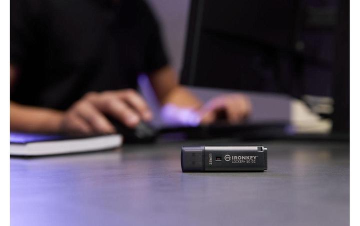 Produktbild Kingston IronKey Locker+ 50 G2/256GB/USB 3.2 Gen 1 (5Gb/s)/USB-A/Černá (256 GB, USB-A)