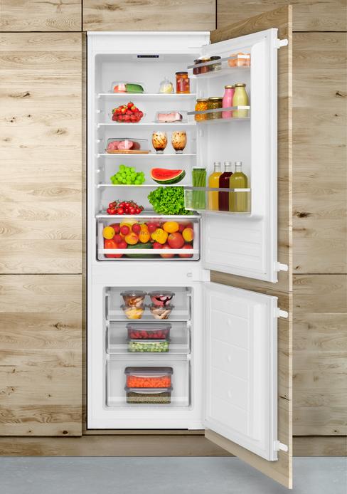 Actual product image Amica Built-in fridge-freezer EKGCS 387 900 (270 l)
