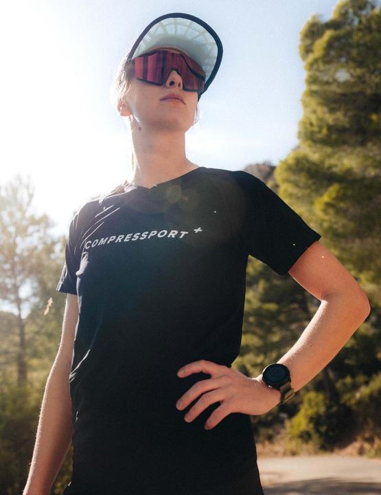 Produktbild Compressport Training SS Logo Tshirt W (L)