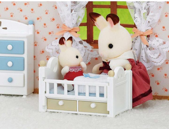 Actual product image Sylvanian Families Chocolate bunny baby with cot