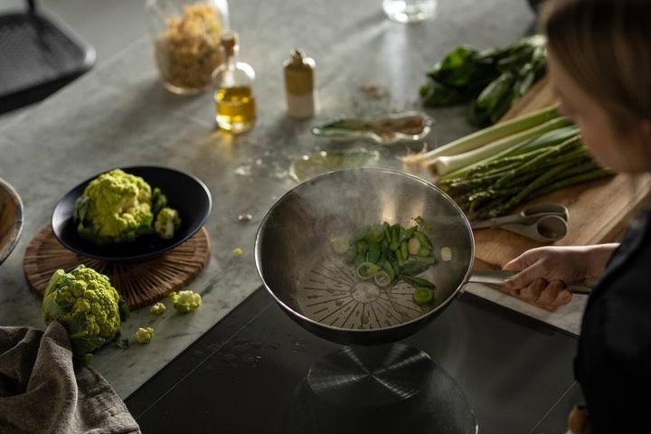 Produktbild Fiskars All Steel Pure Wok (Edelstahl, 28 x 9.20 cm)