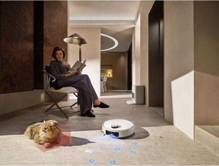 Actual product image Mova V50 Ultra (24000 Pa, Wiping pads (rotating))