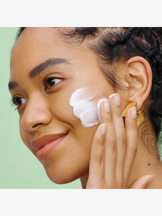 Immagine prodotto Shiseido Waso - Shikulime Color Control Crema idratante priva di olio (50 ml, Crema da giorno, SPF 30)