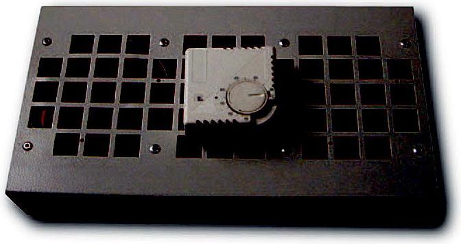 Produktbild Digitus Dachlüftereinheit für Wandgehäuse, SOHO Wandgeh. und unmontierte Schränke Thermostat