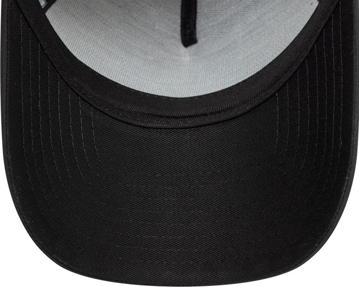 Produktbild New Era Adjustable Trucker Cap IRIDESCENT Tottenham Hotspur