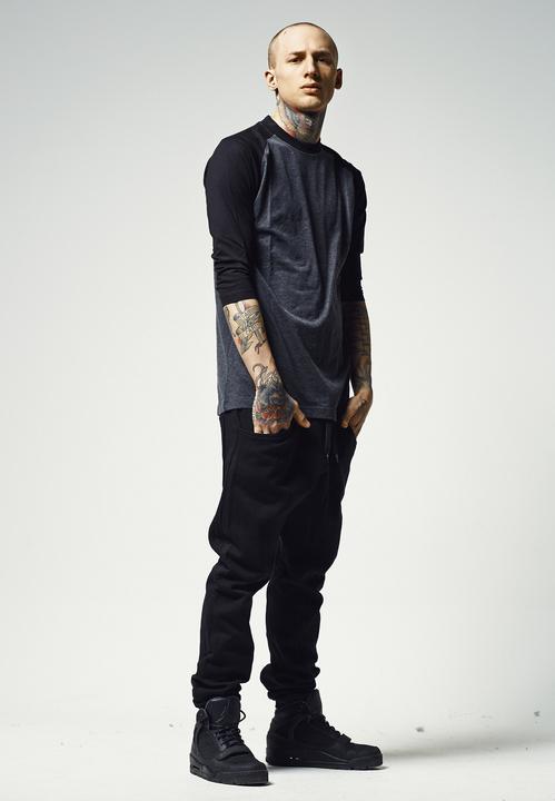 Actual product image Urban Classics Contrast 3/4 Sleeve Raglan Tee (S)