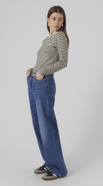Actual product image Vero Moda Low Rise Jeans (W25/L32)