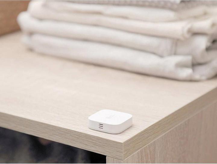 Actual product image Aqara Temperature & Humidity & Pressure Sensor